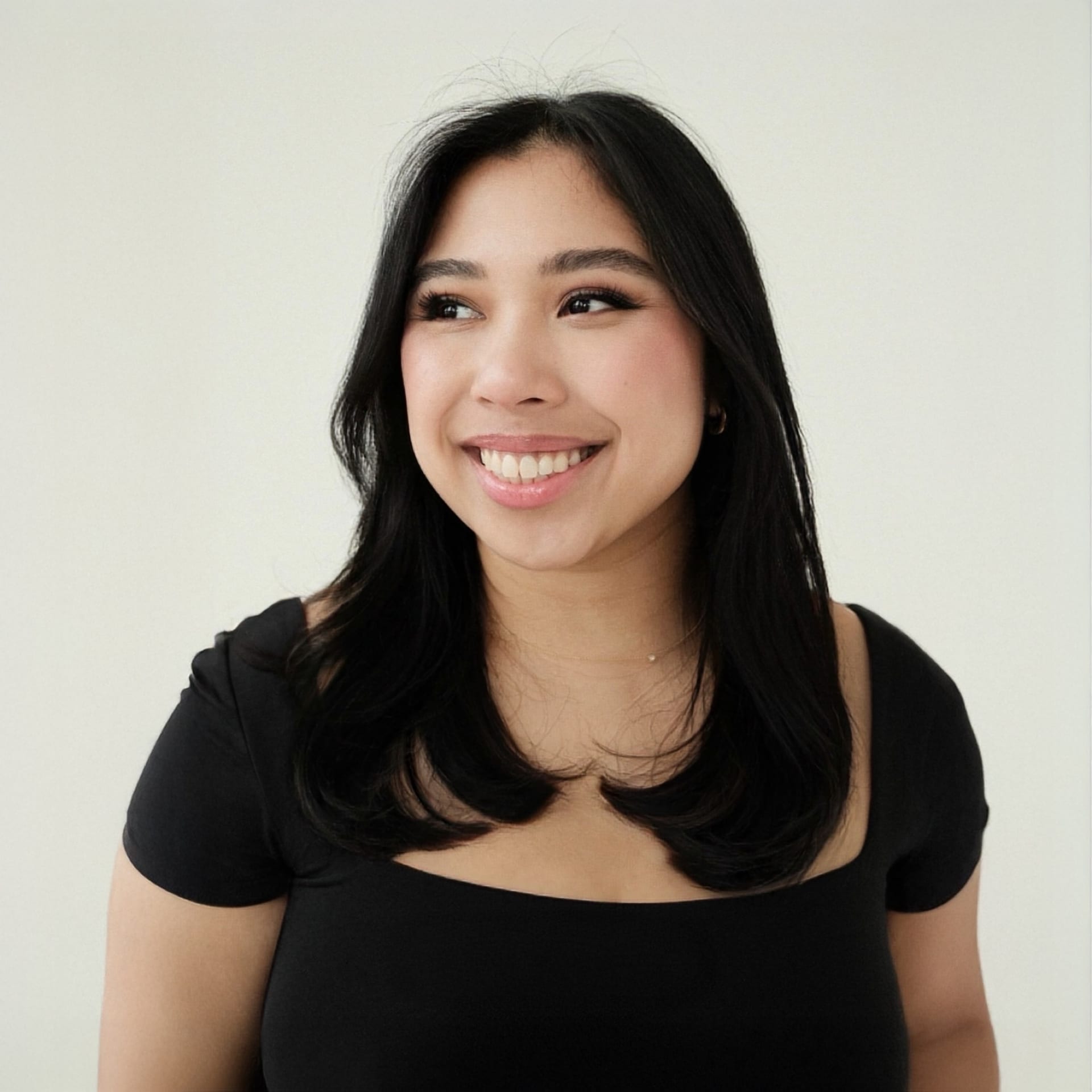 Candace, dating photographer